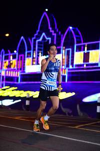 BIB: 40228
                            <button type="button" onclick="openModal(22858509)" class="btn btn-primary btn-sm float-right btn-popup" data-toggle="modal" data-target=".modal-high-quality">
                        <i class="fas fa-shopping-cart"></i> Add to Cart
                    </button>
                                            <button type="button" onclick="isThisMe(22858509, true)" class="btn btn-success btn-sm float-right btn-popup btn-isme hidden" data-toggle="tooltip" data-placement="bottom" title="นี่คือรูปของคุณใช่ไหม คลิกที่นี่เพื่อเอาเข้าอัลบั้ม">
                        <i class="fas fa-plus"></i> Add to album
                    </button>
                    <button type="button" onclick="isThisMe(22858509, false)" class="btn btn-warning btn-sm float-right btn-popup btn-isnotme hidden">
                        <i class="fas fa-ban"></i> Remove from album
                    </button>